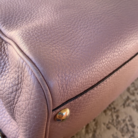 Gucci Crossbody Bag - Picture 12 of 16